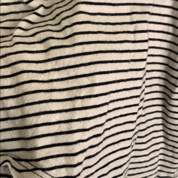 Old Navy Tank Top Medium Striped Grey Relaxed Fit Black - Picture 4 of 8